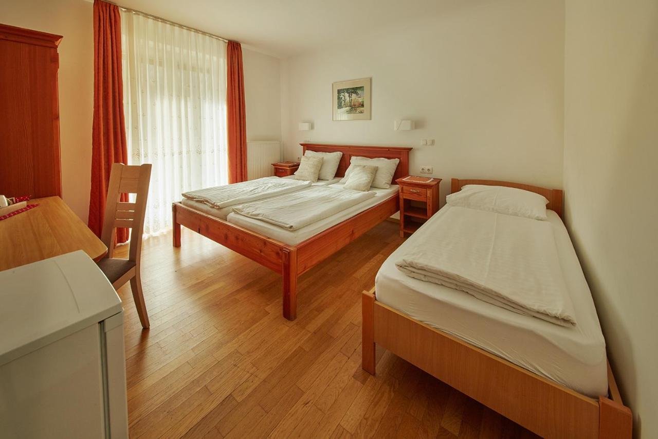 Rute Hotel And Apartments Kranjska Gora Exterior photo