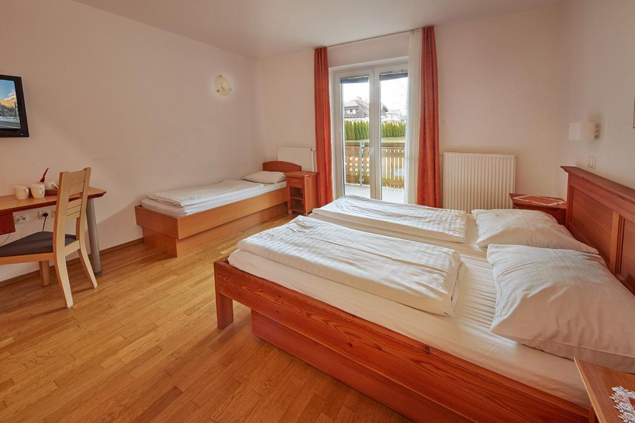 Rute Hotel And Apartments Kranjska Gora Exterior photo